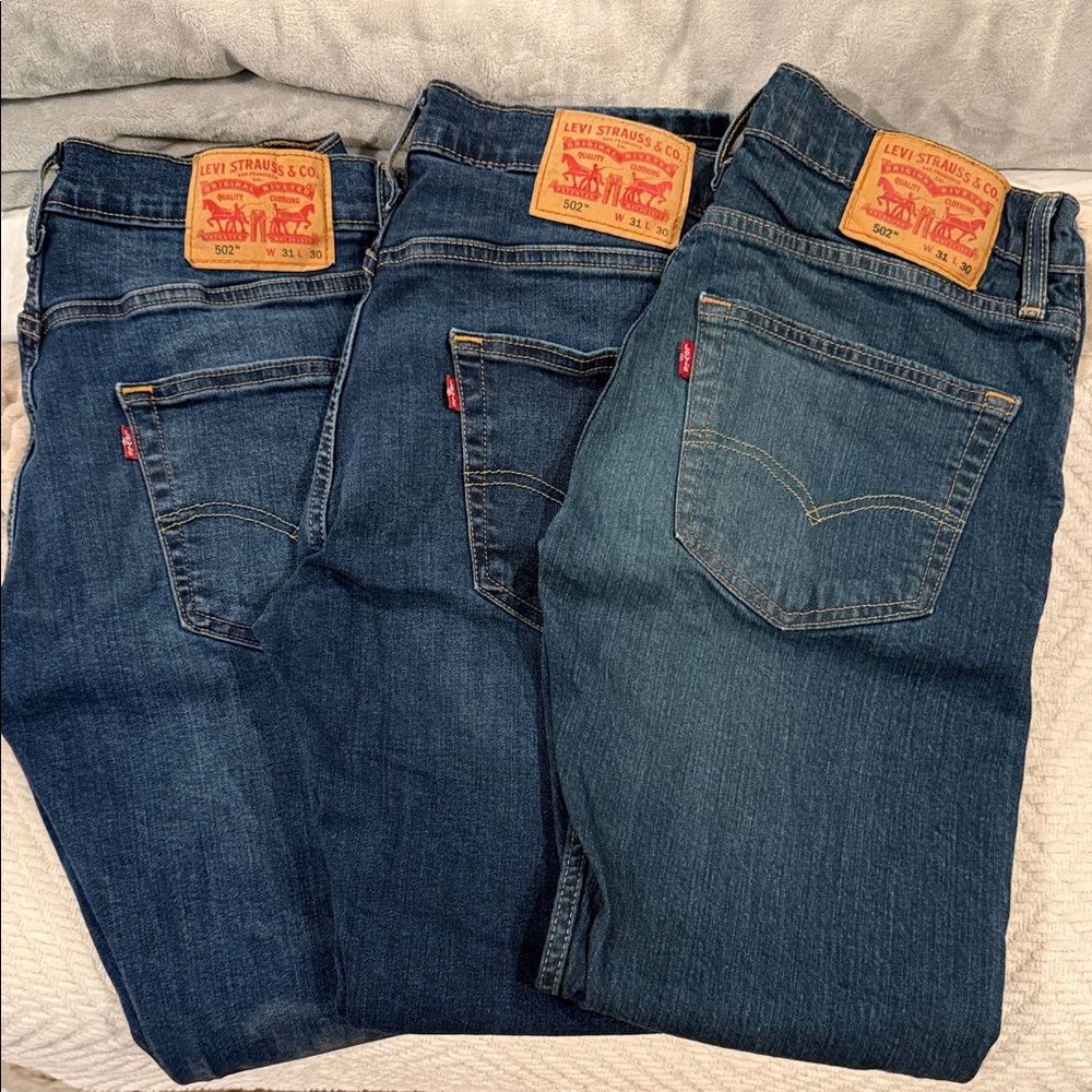 Levi's 502 Men's Dark and Medium Blue Relaxed Jeans 31x30
